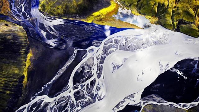 Landskapsfoto av Mattias Klum