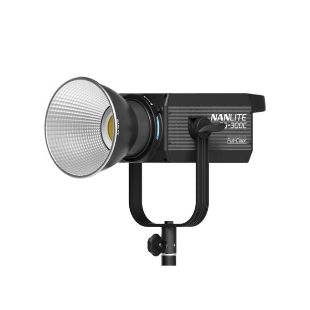 NANLITE FS-300C LED RGBW SPOT LIGHT