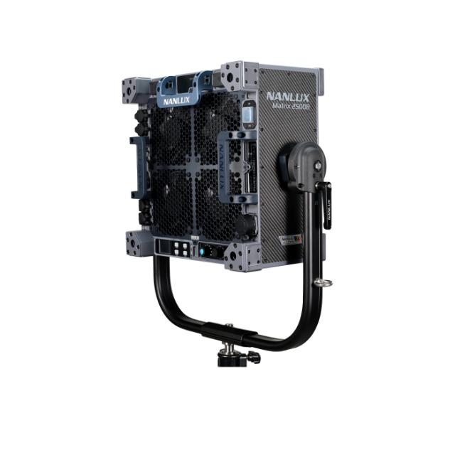 NANLUX Evoke Matrix 2500B Bi-color Kit 1