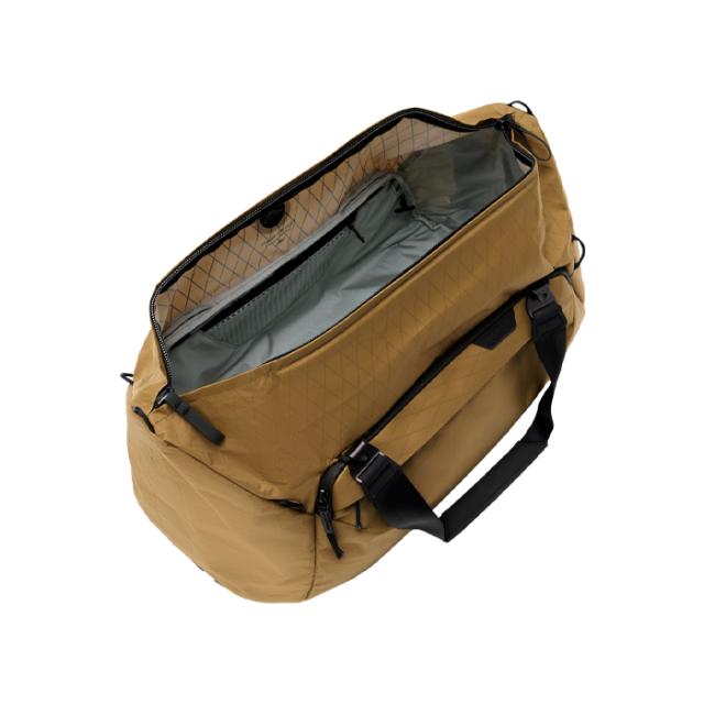 PEAK DESIGN TRAVEL DUFFEL 35L - COYOTE