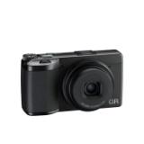 RIC135832-LANG2-2cd55c76-f3ca-402c-b911-3d8497d82306