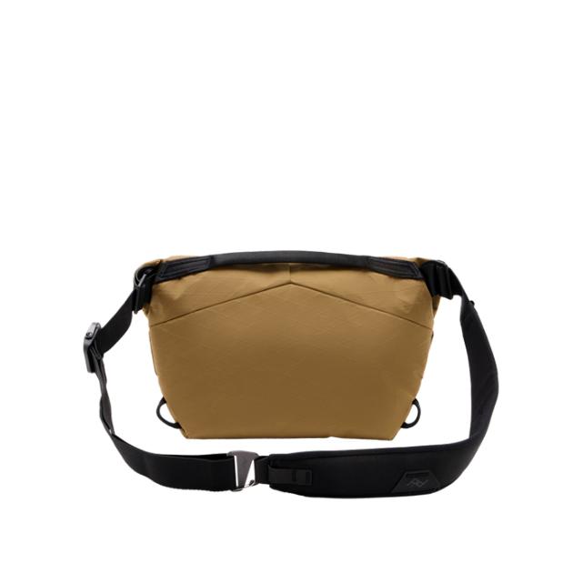 PEAK DESIGN EVERYDAY SLING 3L V2 - COYOTE