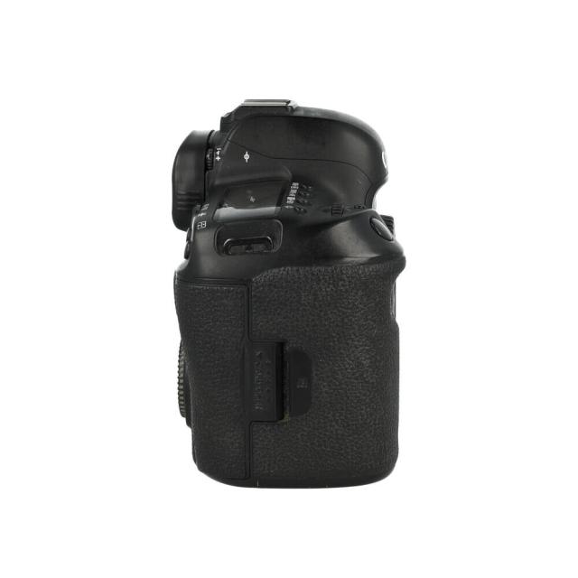 CANON BODY EOS 5D IV (3) USED