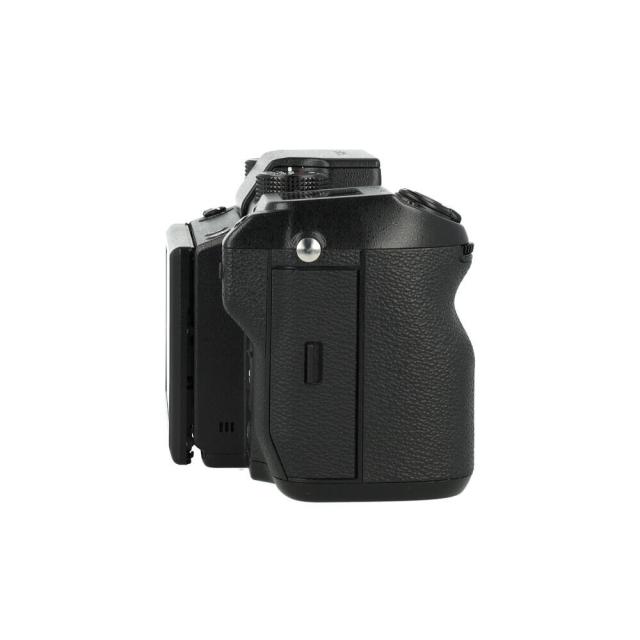 FUJI BODY GFX 50S (2) USED