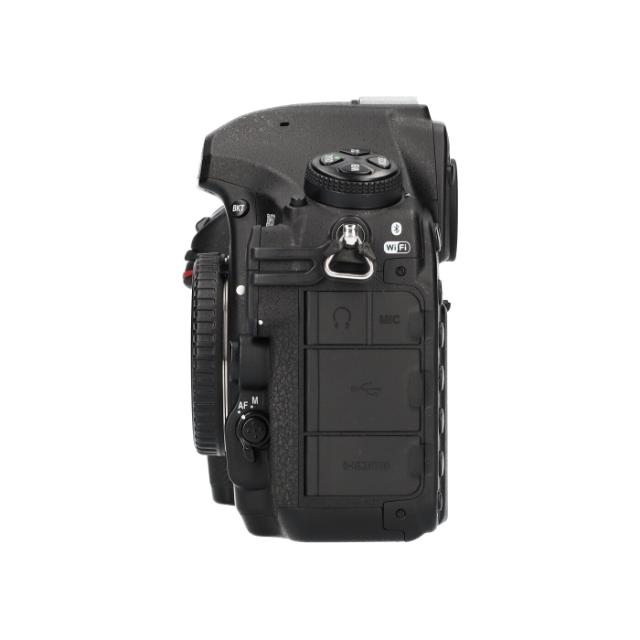 NIKON BODY D850 (2) USED