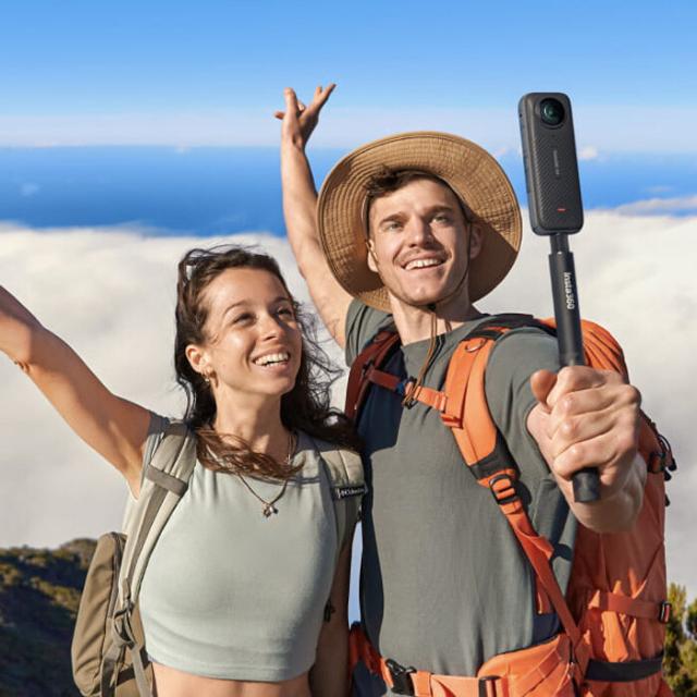 Insta360 X4 Explorer Bundle