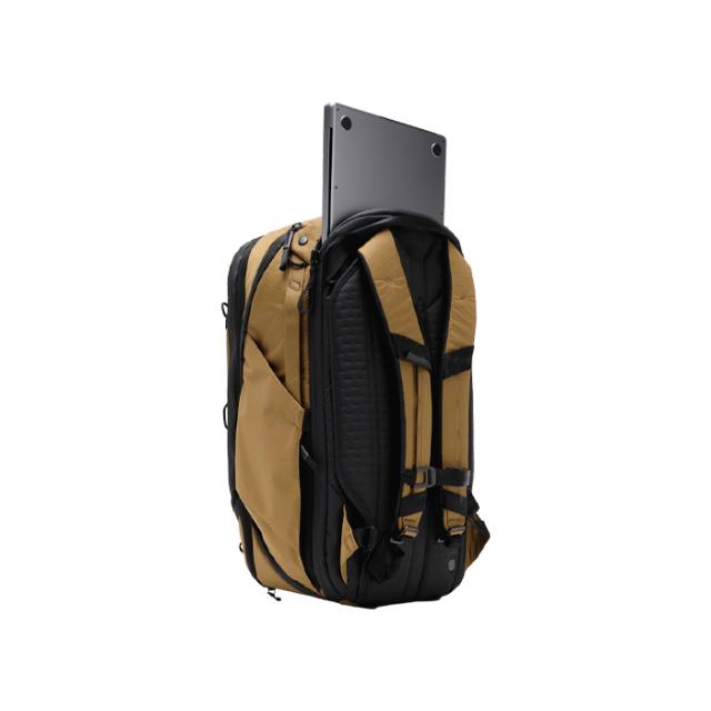 PEAK DESIGN TRAVEL BACKPACK 45L - COYOTE