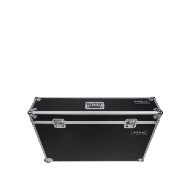 NANLUX DYNO 650C WITH FLIGHTCASE