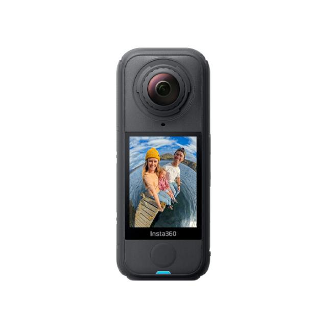 Insta360 X4 Air Starter Bundle
