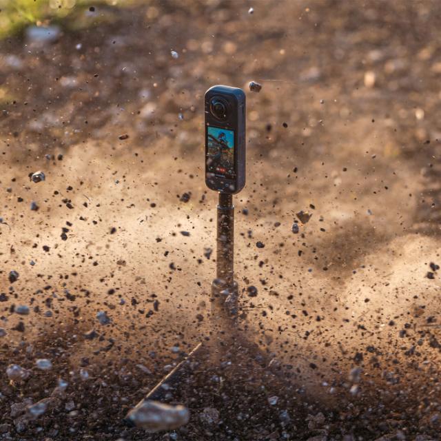 INSTA360 X5 ESSENTIALS