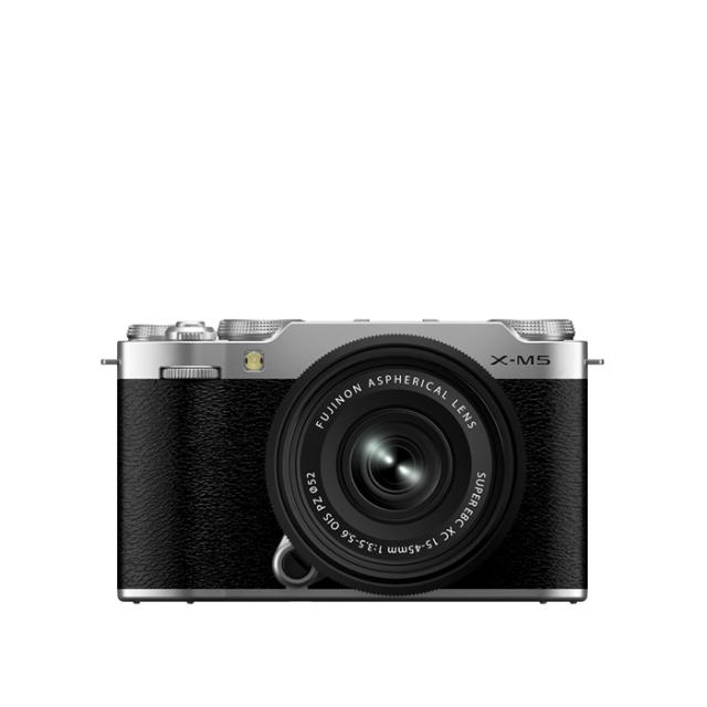 FUJI X-M5 KIT WITH 15-45MM F/3,5-6,3 SILVER