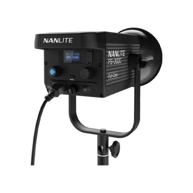 NANLITE FS-300C LED RGBW SPOT LIGHT