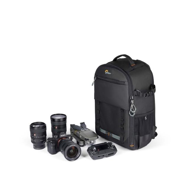 LOWEPRO ADVENTURA BP 300 III BLACK