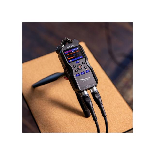 ZOOM H4ESSENTIAL HANDY RECORDER