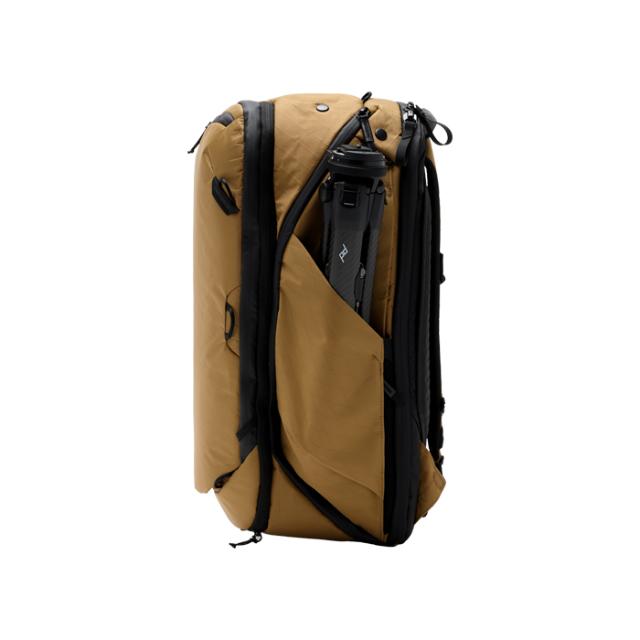 PEAK DESIGN TRAVEL BACKPACK 45L - COYOTE