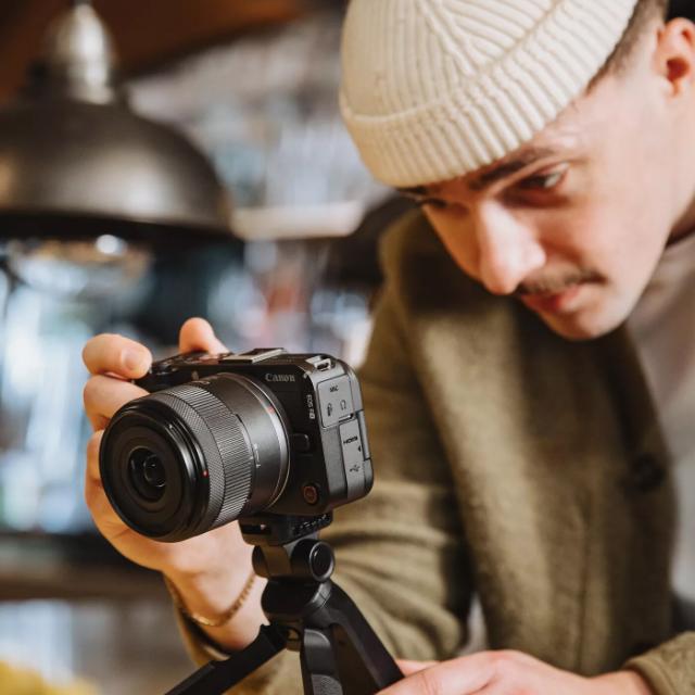 CANON RF-S 14-30MM F/4-6.3 IS STM PZ