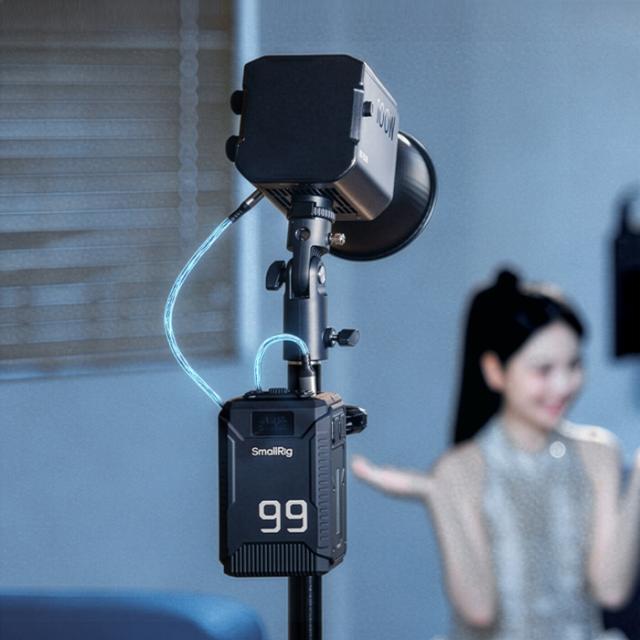 SmallRig 5864 T99 V-Mount Battery / Power Bank