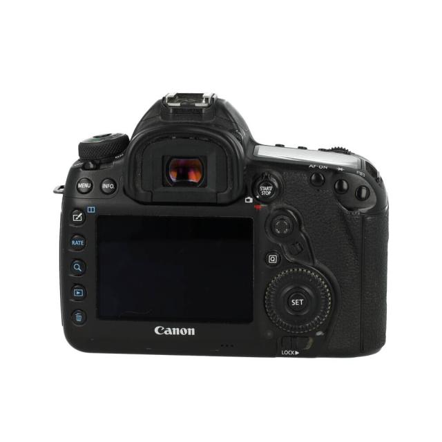 CANON BODY EOS 5D IV (3) USED